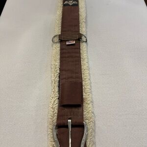 Professional Choice Merino Cinch